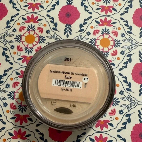 bareMinerals Original Foundation - Fair - Picture 2 of 6